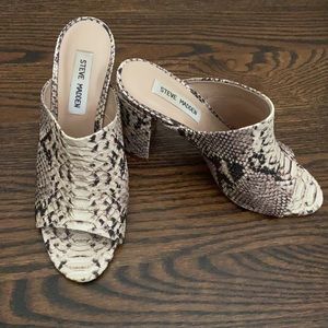 Steve Madden slip on heels